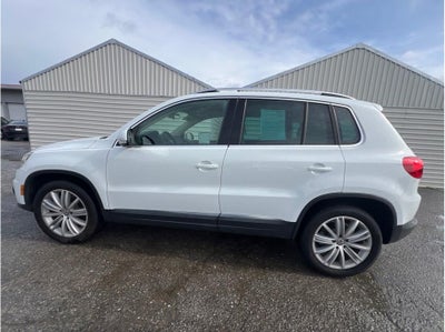 2015 Volkswagen Tiguan 2.0T SEL Sport Utility 4D