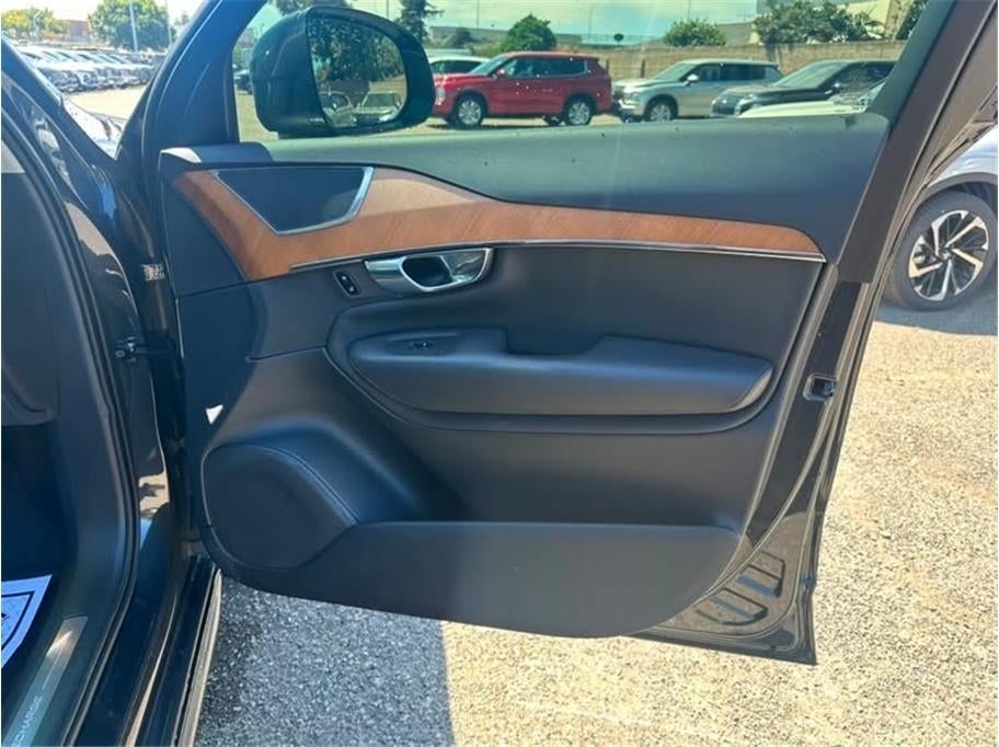 2021 Volvo XC90 T8 Inscription Expression Recharge Plug-In Hybrid Sport Util