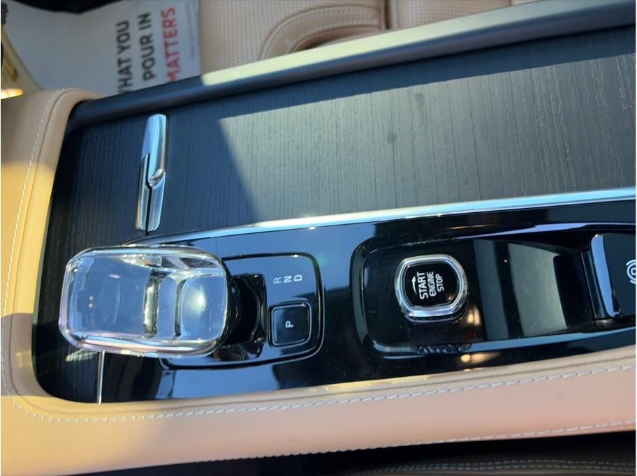 2023 Volvo XC90 T8 Recharge Ultimate Bright Theme Plug-In Hybrid Sport Utility 4D