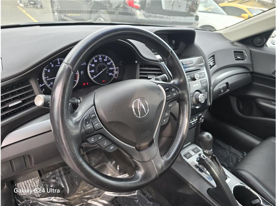 2014 Acura ILX 2.0L Sedan 4D