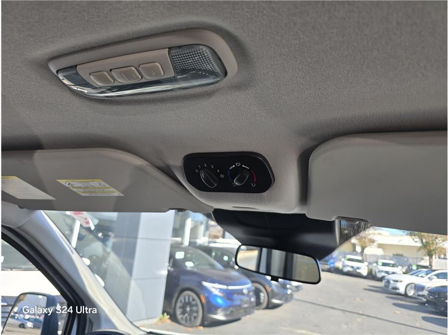 2016 Ford Transit 150 Wagon XL w/Low Roof w/60/40 Side Door Van 3D