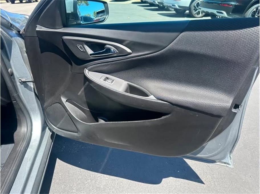2024 Chevrolet Malibu 1LT Sedan 4D