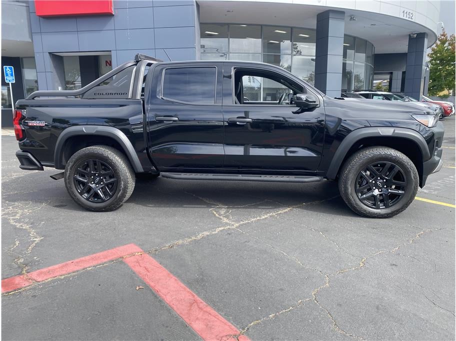 2025 Chevrolet Colorado Crew Cab Trail Boss Pickup 4D 5 ft