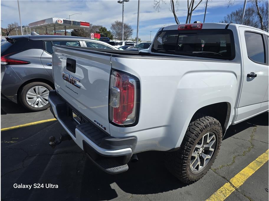 2022 GMC Canyon Crew Cab AT4 Pickup 4D 5 ft