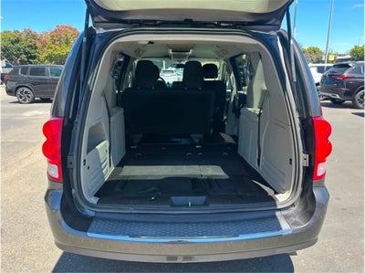 2017 Dodge Grand Caravan Passenger SE Minivan 4D