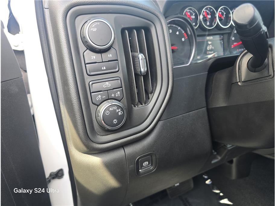 2022 Chevrolet Silverado 2500 HD Crew Cab Work Truck Pickup 4D 6 1/2 ft