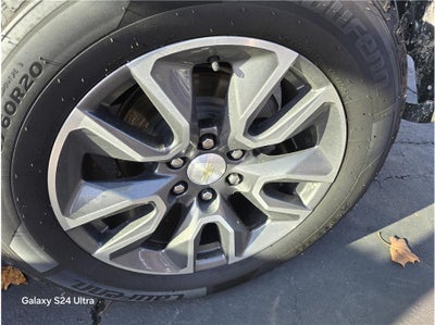 2020 Chevrolet Silverado 1500 Crew Cab LT Pickup 4D 5 3/4 ft