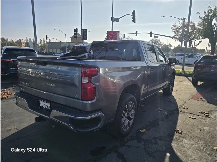 2020 Chevrolet Silverado 1500 Crew Cab LT Pickup 4D 5 3/4 ft