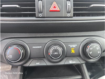 2023 Kia Forte LXS Sedan 4D