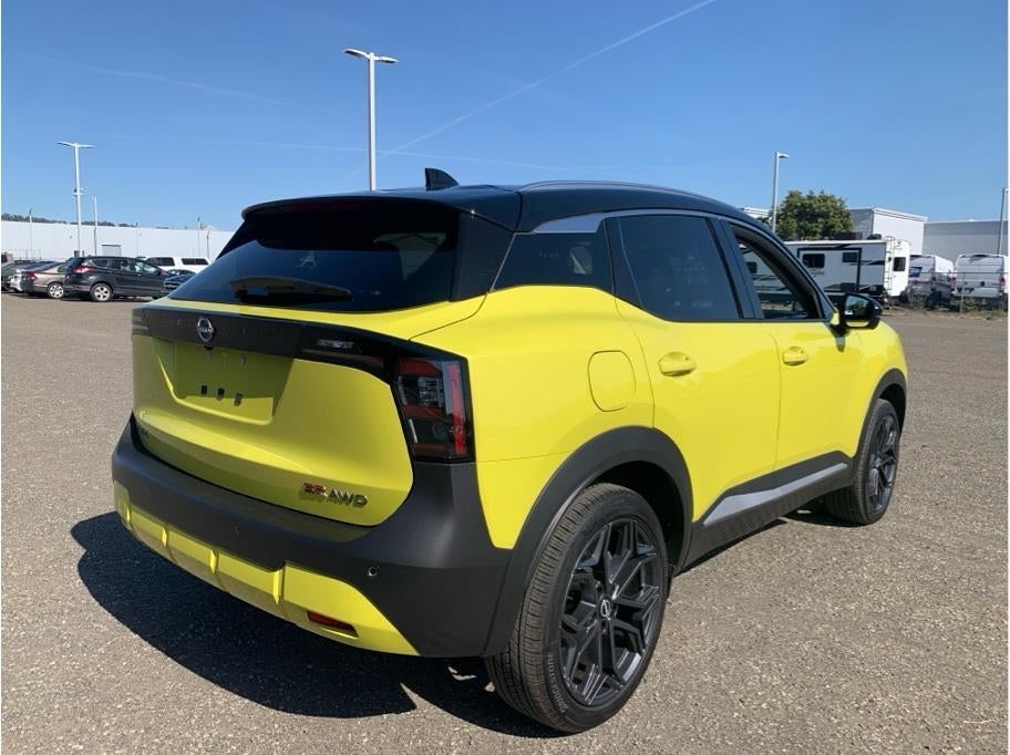 2026 Nissan Kicks SR Sport Utility 4D