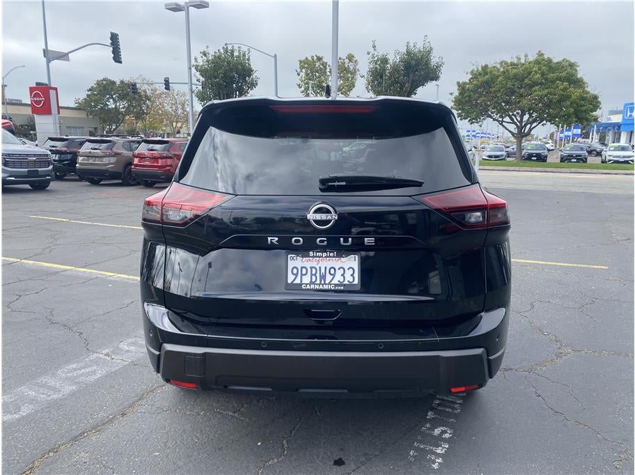 2025 Nissan Rogue SV Sport Utility 4D