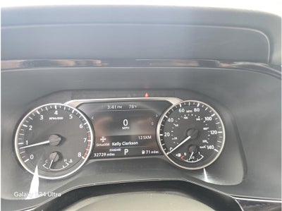 2022 Nissan Pathfinder SV Sport Utility 4D