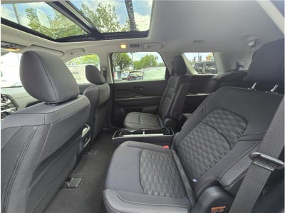 2025 Nissan Pathfinder SV Sport Utility 4D