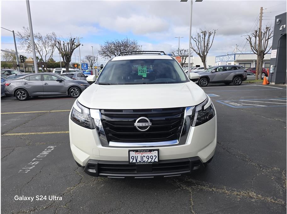 2024 Nissan Pathfinder SV Sport Utility 4D