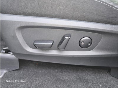 2024 Nissan Pathfinder SV Sport Utility 4D