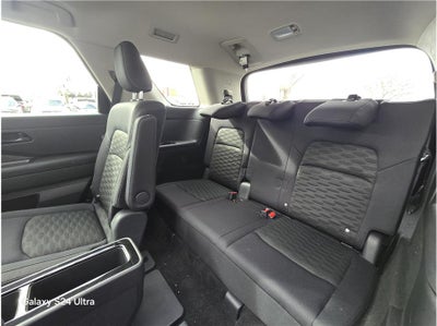 2024 Nissan Pathfinder SV Sport Utility 4D