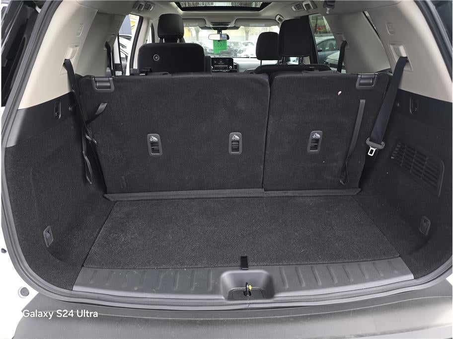 2024 Nissan Pathfinder SV Sport Utility 4D