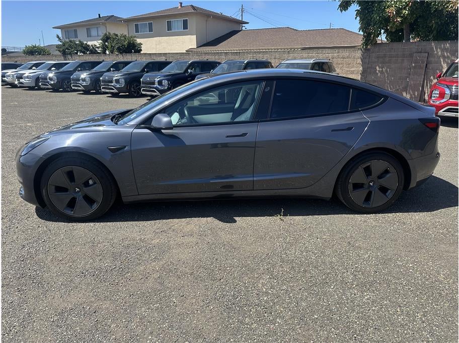 2021 Tesla Model 3 Standard Range Plus Sedan 4D