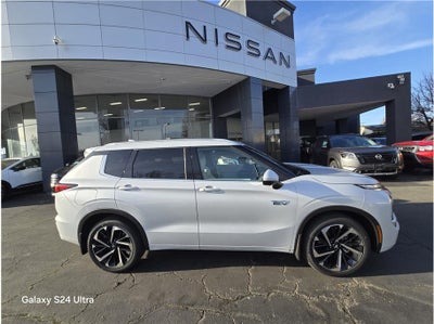 2025 Mitsubishi Outlander PHEV SEL Sport Utility 4D