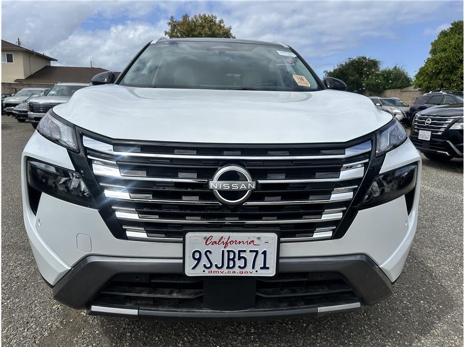 2025 Nissan Rogue SL Sport Utility 4D