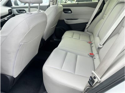 2025 Nissan Rogue SL Sport Utility 4D