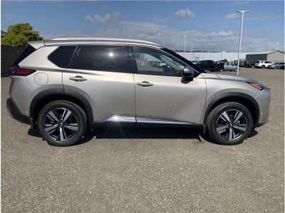 2023 Nissan Rogue Platinum (2023.5) Sport Utility 4D
