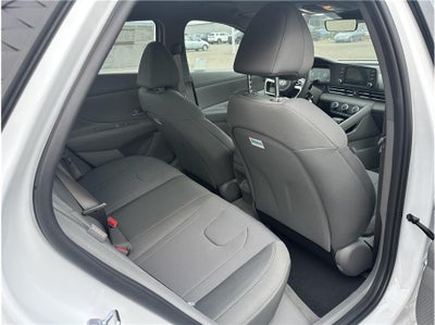 2026 Hyundai Elantra SE Sedan 4D