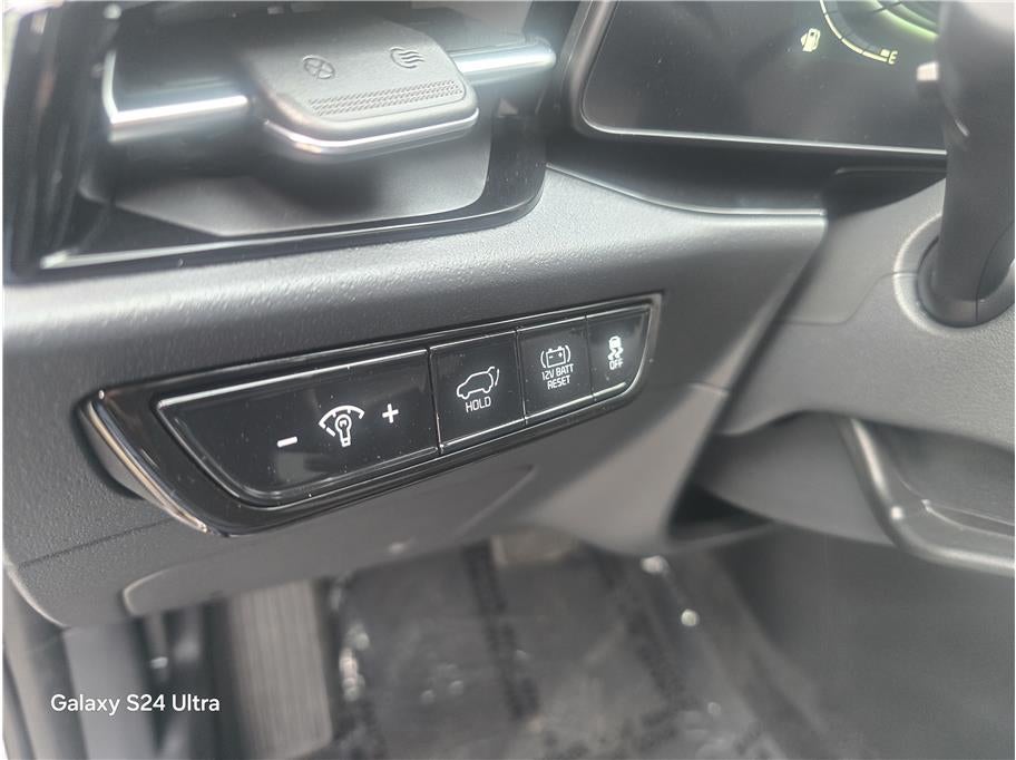 2024 Kia Niro SX Wagon 4D