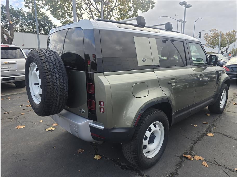 2022 Land Rover Defender 110 S Sport Utility 4D