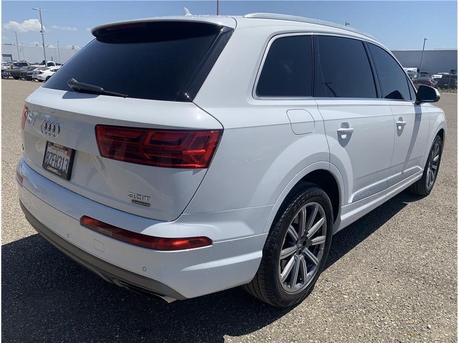 2018 Audi Q7 3.0T Premium Plus Sport Utility 4D