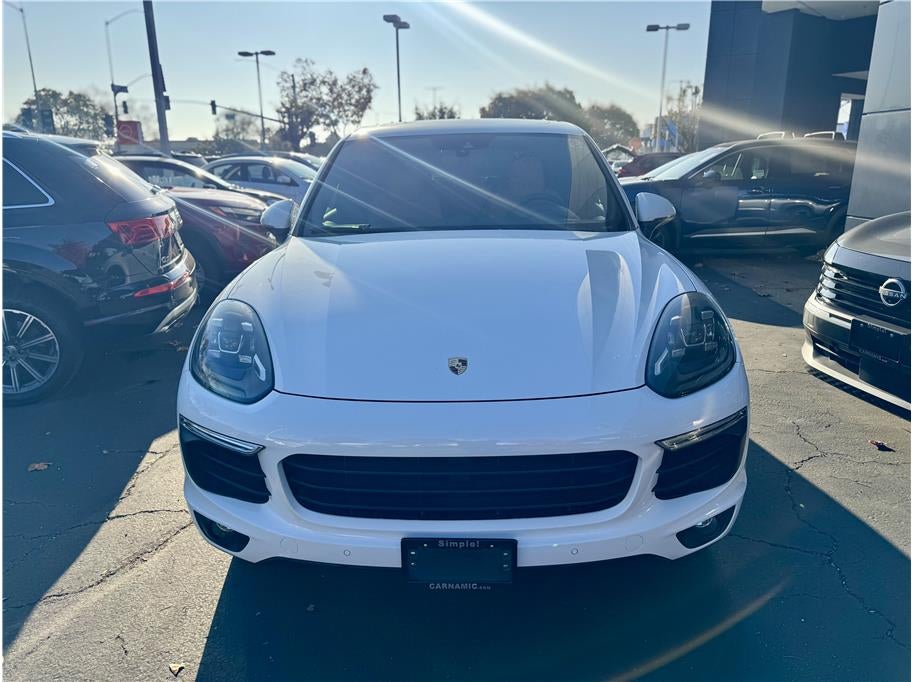 2018 Porsche Cayenne Sport Utility 4D