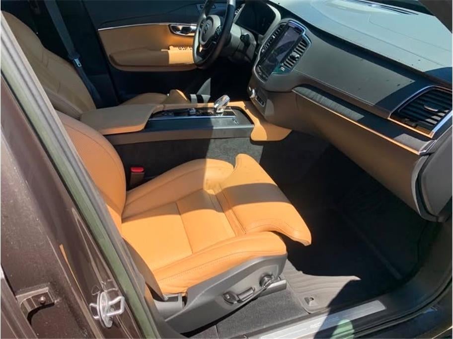 2023 Volvo XC90 T8 Recharge Ultimate Bright Theme Plug-In Hybrid Sport Utility 4D
