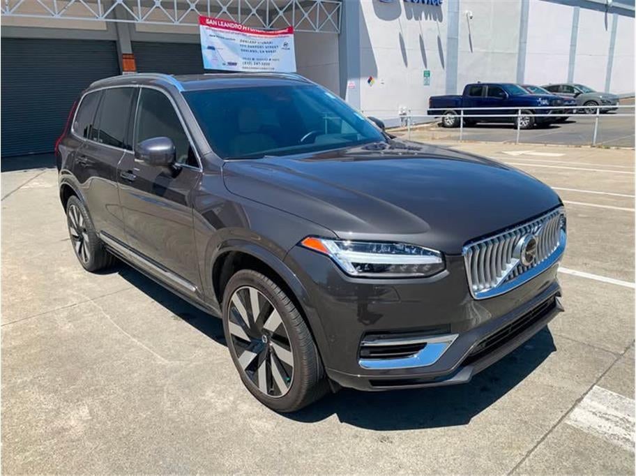 2023 Volvo XC90 T8 Recharge Ultimate Bright Theme Plug-In Hybrid Sport Utility 4D