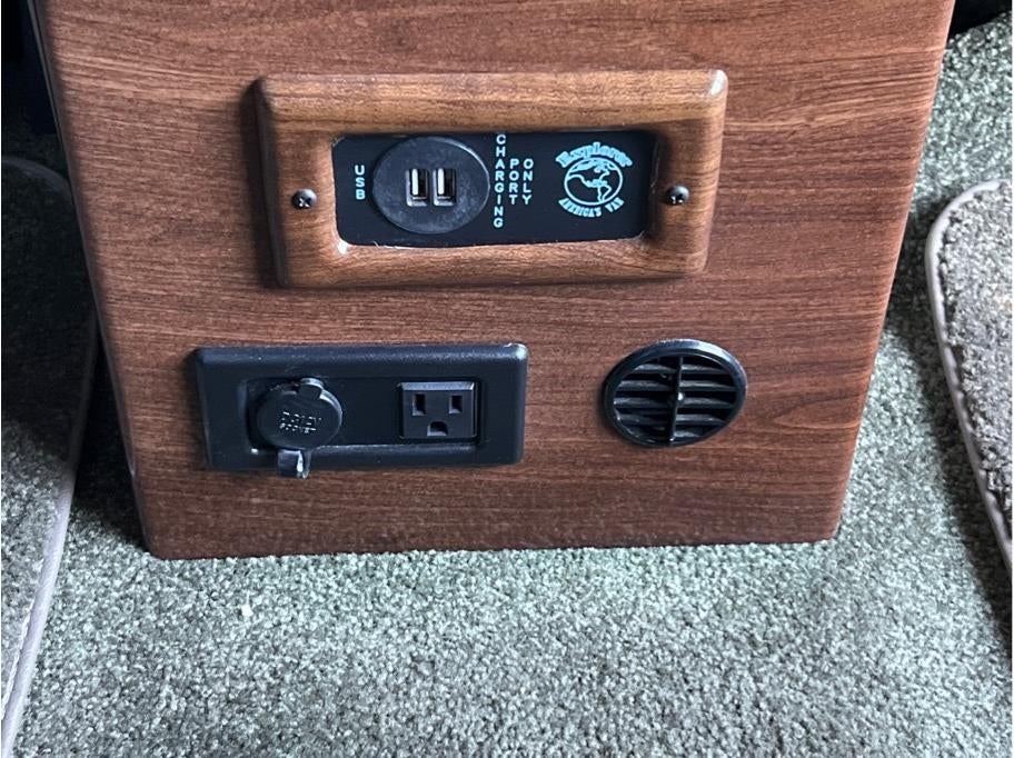 2016 Ford Transit 250 Van Low Roof w/60/40 Side Door w/LWB Van 3D