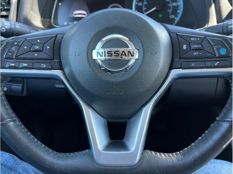 2018 Nissan LEAF SV Hatchback 4D