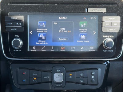 2018 Nissan LEAF SV Hatchback 4D