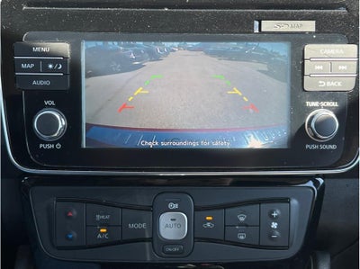 2018 Nissan LEAF SV Hatchback 4D