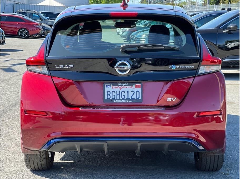 2018 Nissan LEAF SV Hatchback 4D