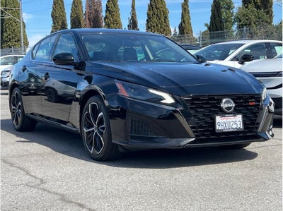 2023 Nissan Altima 2.5 SR Sedan 4D