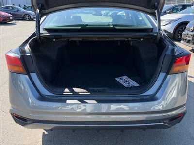2025 Nissan Altima 2.5 SV Sedan 4D