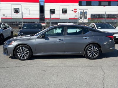 2025 Nissan Altima 2.5 SV Sedan 4D