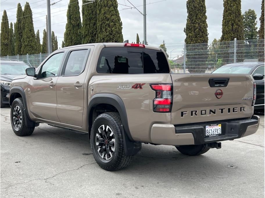 2023 Nissan Frontier Crew Cab PRO-4X Pickup 4D 5 ft