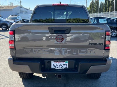 2024 Nissan Frontier Crew Cab PRO-4X Pickup 4D 5 ft