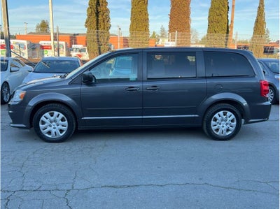 2017 Dodge Grand Caravan Passenger SE Minivan 4D