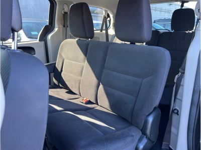 2018 Dodge Grand Caravan Passenger SE Minivan 4D