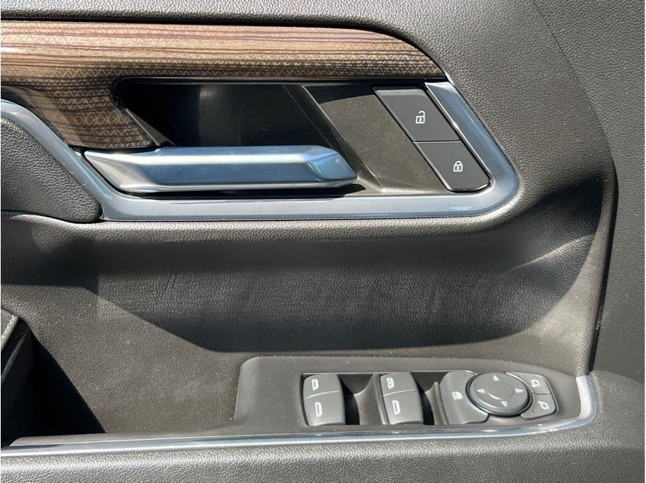 2024 Chevrolet Silverado 1500 Crew Cab RST Pickup 4D 5 3/4 ft