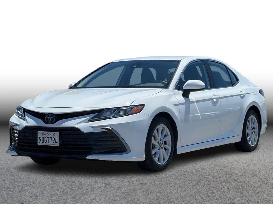 2023 Toyota Camry LE Sedan 4D