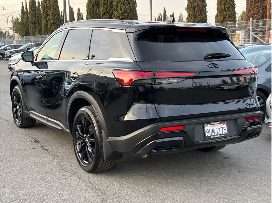 2025 INFINITI QX60 LUXE Sport Utility 4D