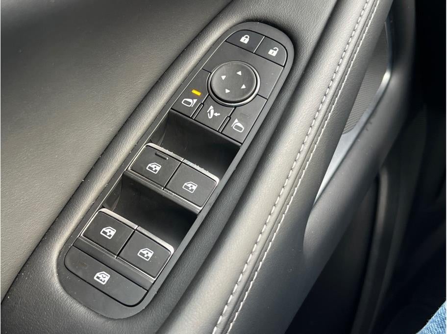 2025 INFINITI QX60 LUXE Sport Utility 4D