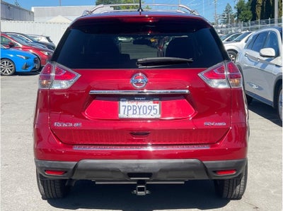 2016 Nissan Rogue SV Sport Utility 4D